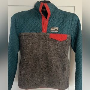Patagonia Pullover - like new retro style